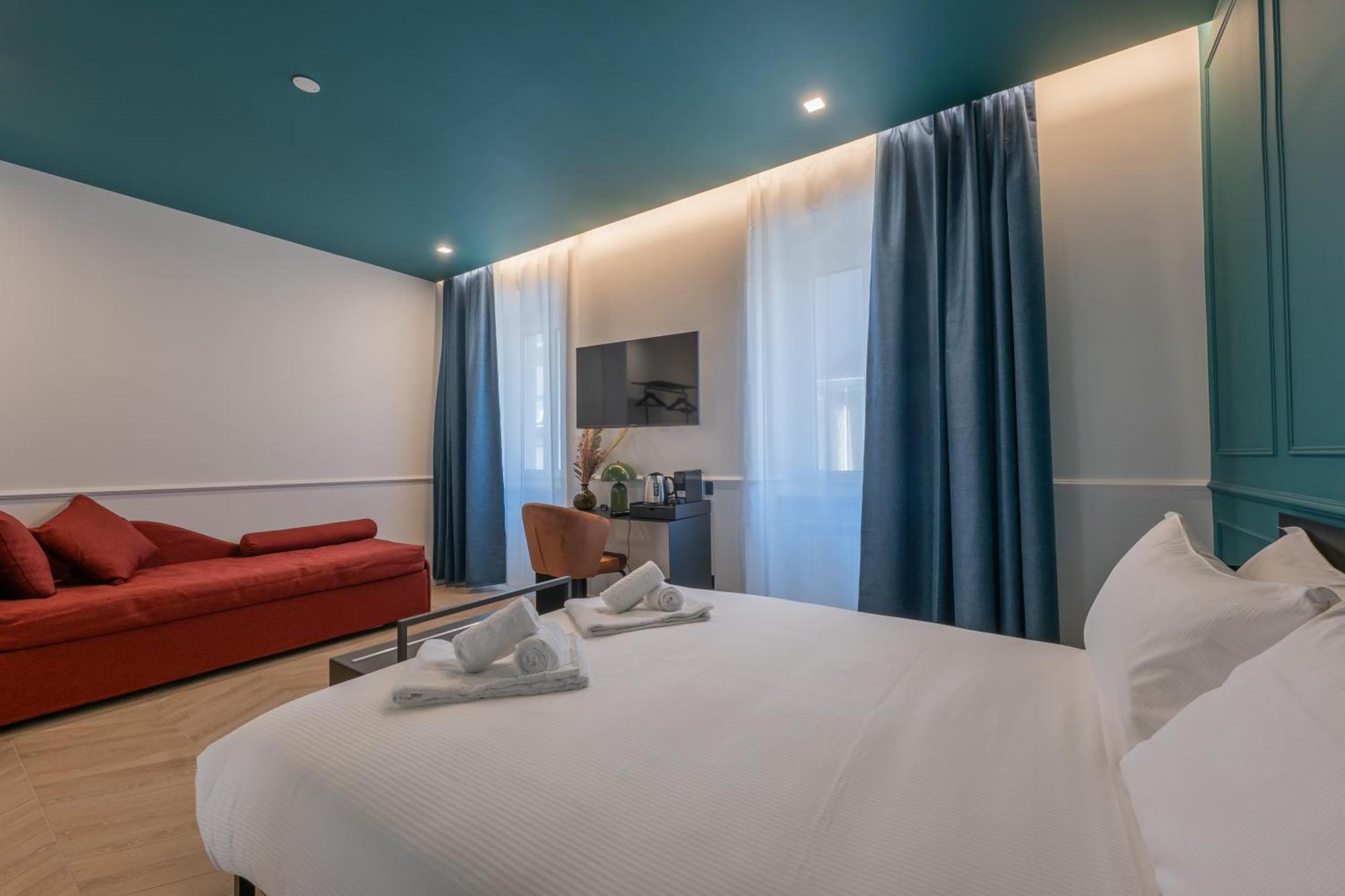 Maria Cristina Boutique Rooms Триест Екстериор снимка