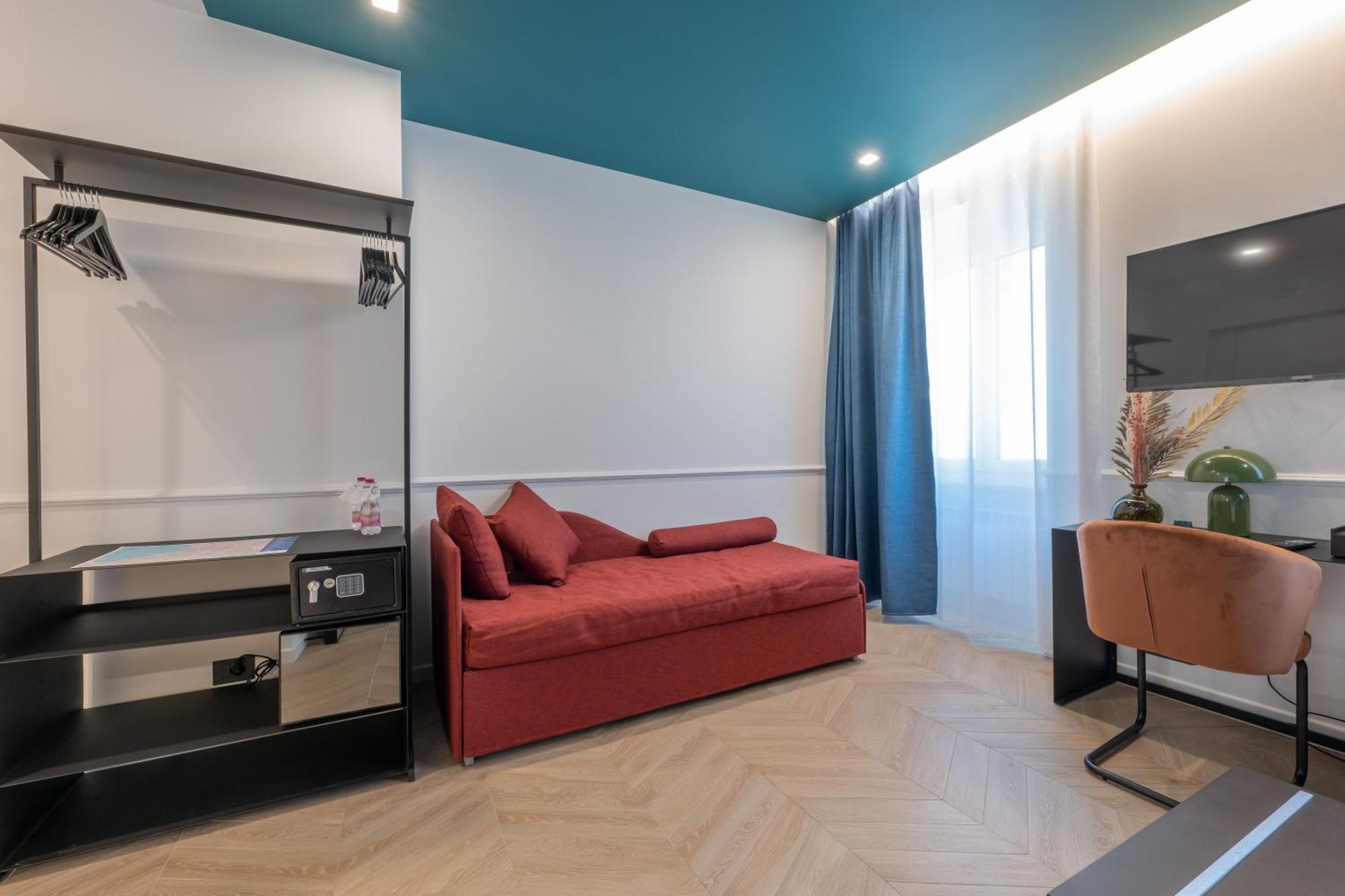 Maria Cristina Boutique Rooms Триест Екстериор снимка
